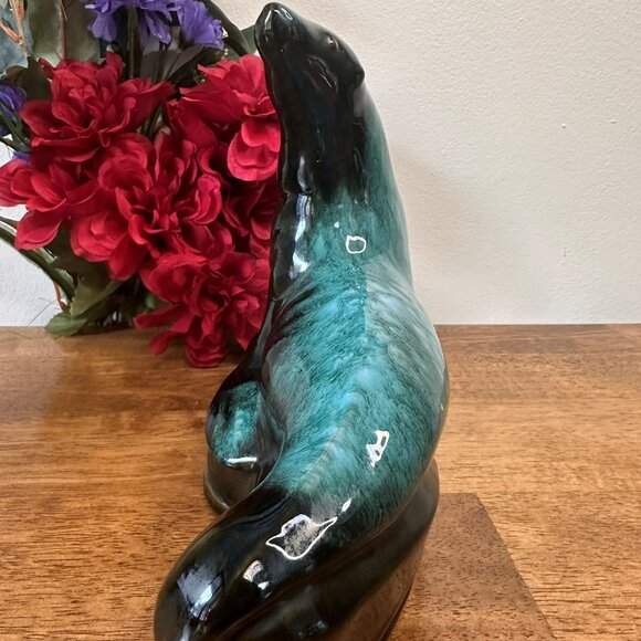 Blue Mountain Pottery Seal Figurine Canadian Vintage Collectible Green Drip Glaz - Picture 5 of 6